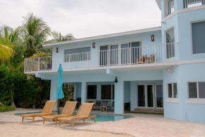 Midnight Runner by Florida Keys Luxury Rentals